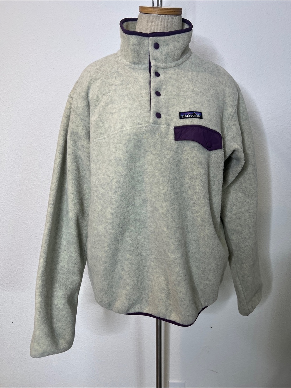 Patagonia Synchilla Snap Pullover Gray with Plum Accents